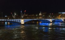 New lighting for Lyon bridges